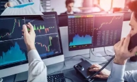 12月2日截至15时26分，南向资金净买入超150亿港元